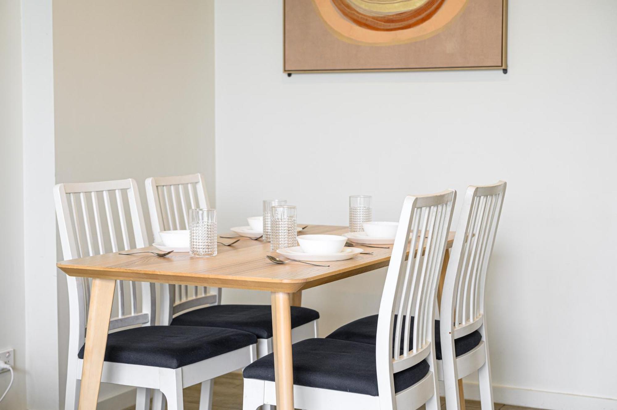 Liverpool Adorable 2Br Apt With Free Parking Уоруик Фарм Екстериор снимка